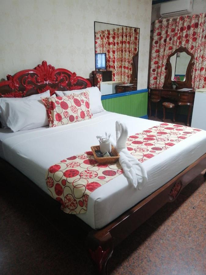 Sang Yoo Mountain View Tagaytay Bed And Breakfast - Taal Lake View タガイタイ エクステリア 写真
