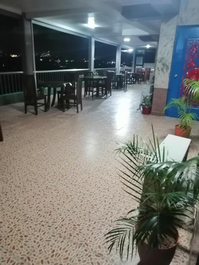 Sang Yoo Mountain View Tagaytay Bed And Breakfast - Taal Lake View タガイタイ エクステリア 写真