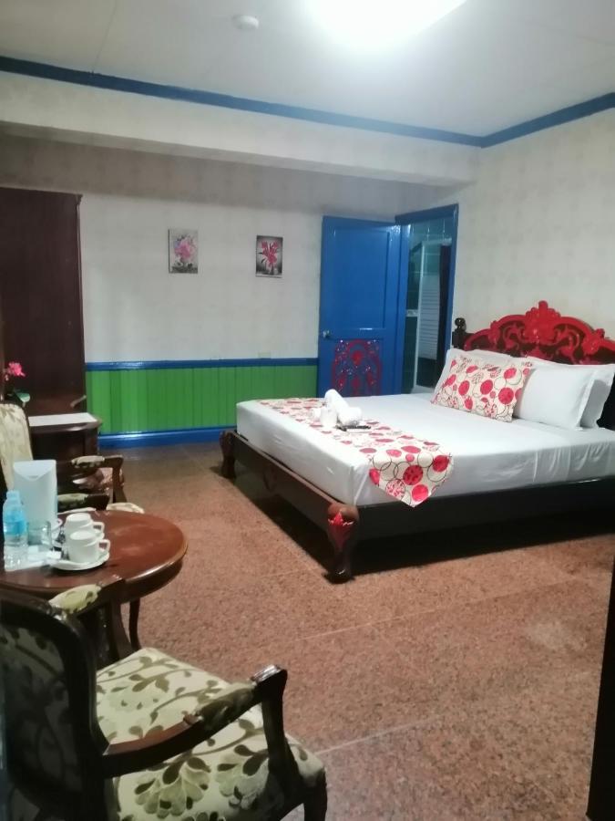 Sang Yoo Mountain View Tagaytay Bed And Breakfast - Taal Lake View タガイタイ エクステリア 写真