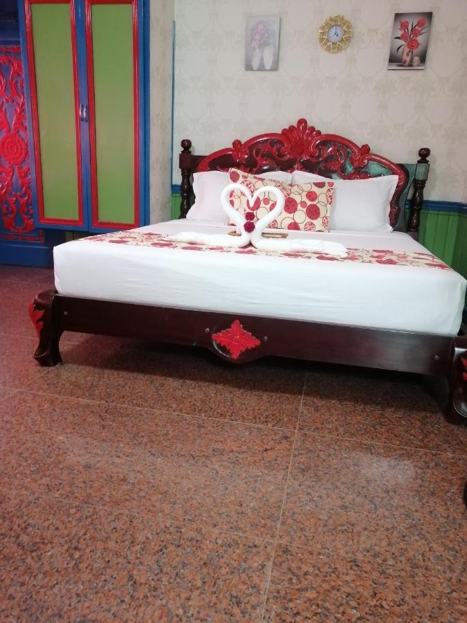 Sang Yoo Mountain View Tagaytay Bed And Breakfast - Taal Lake View タガイタイ エクステリア 写真