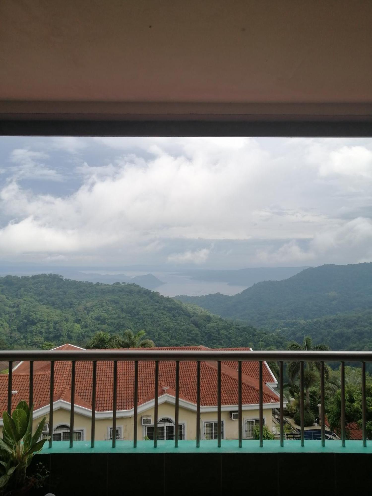 Sang Yoo Mountain View Tagaytay Bed And Breakfast - Taal Lake View タガイタイ エクステリア 写真