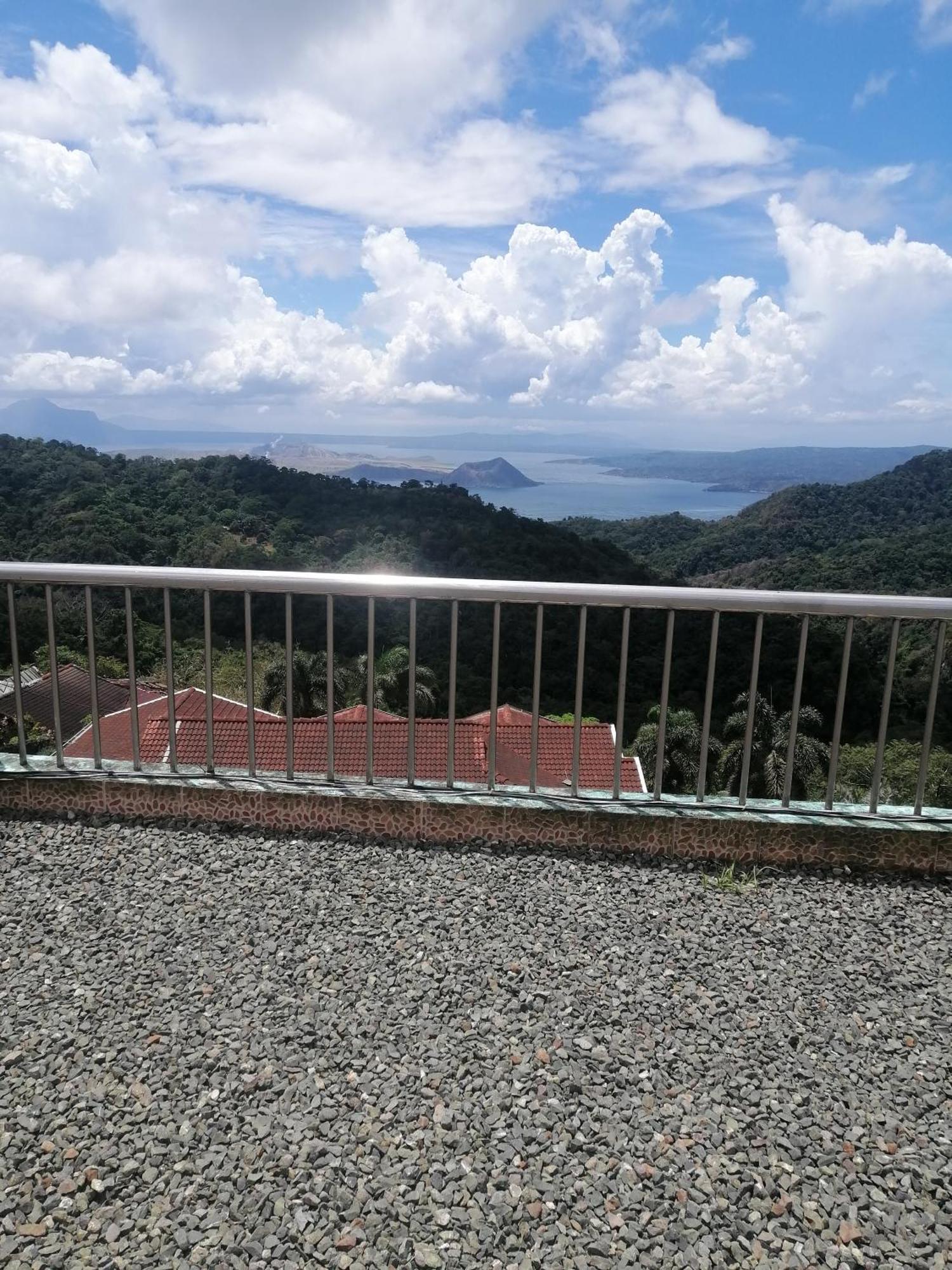 Sang Yoo Mountain View Tagaytay Bed And Breakfast - Taal Lake View タガイタイ エクステリア 写真
