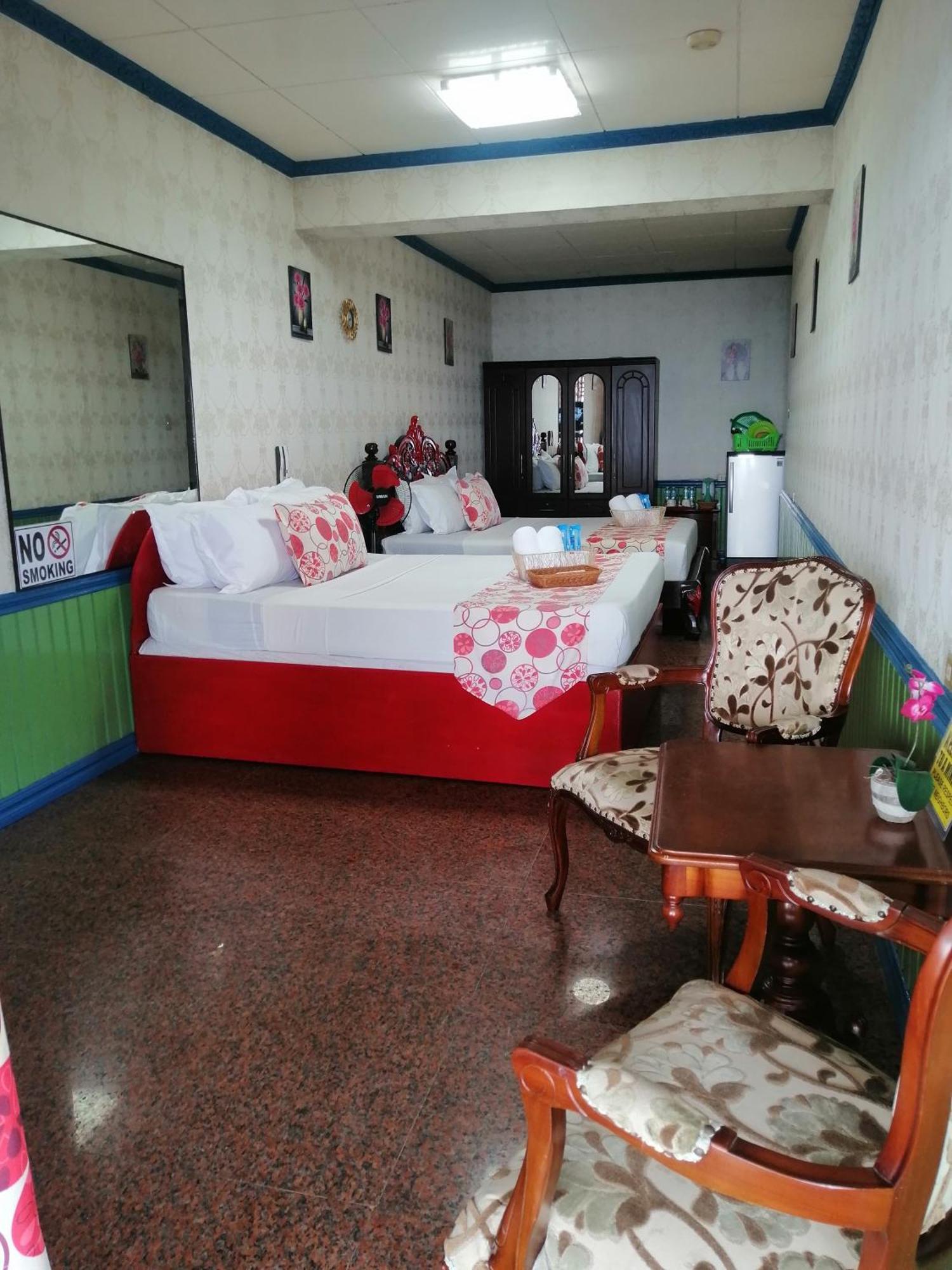 Sang Yoo Mountain View Tagaytay Bed And Breakfast - Taal Lake View タガイタイ エクステリア 写真